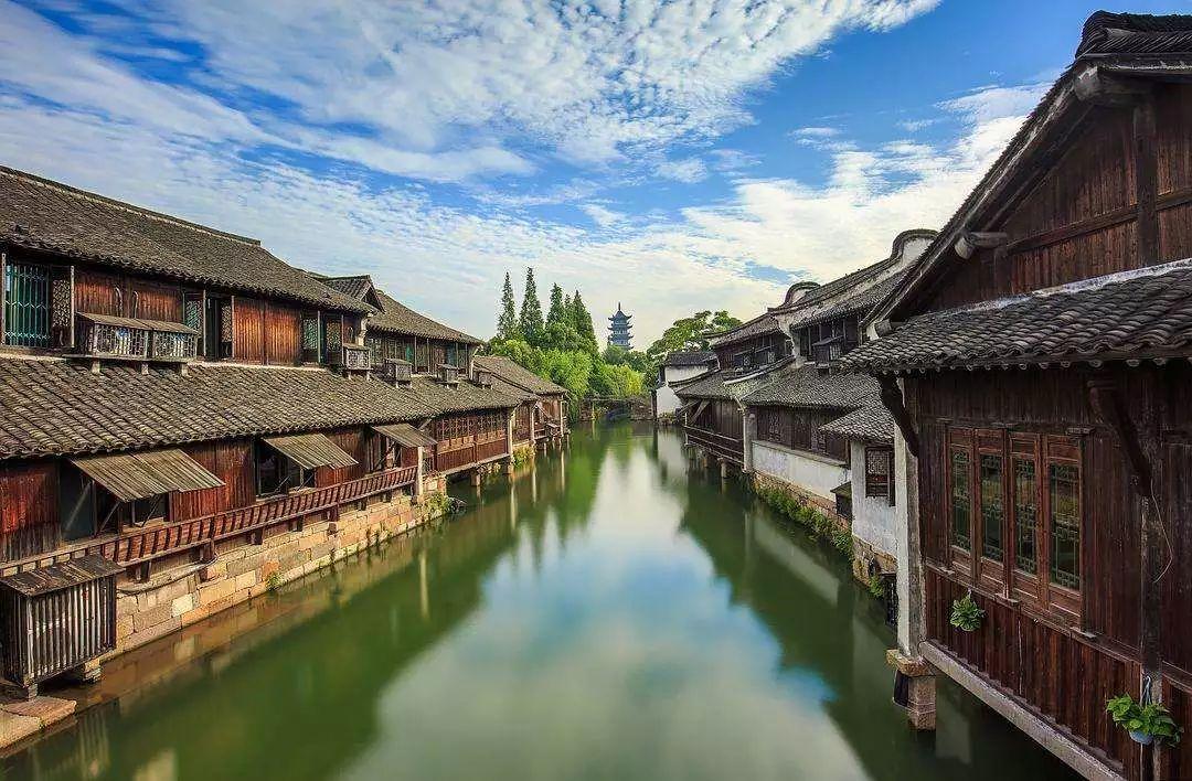 上技校学什么好就业？游戏画面
